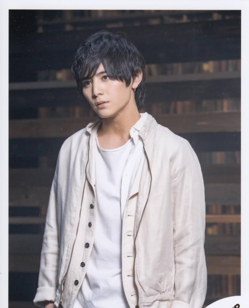 山田涼介 公式写真④ Amazon.co.jp: Hey! Say! JUMP 公式生写真（山田涼介）HAL00113