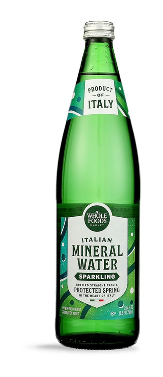 WHOLE FOODS MARKET Unflavored Italian Sparkling Mineral Water, 25.3 FZ