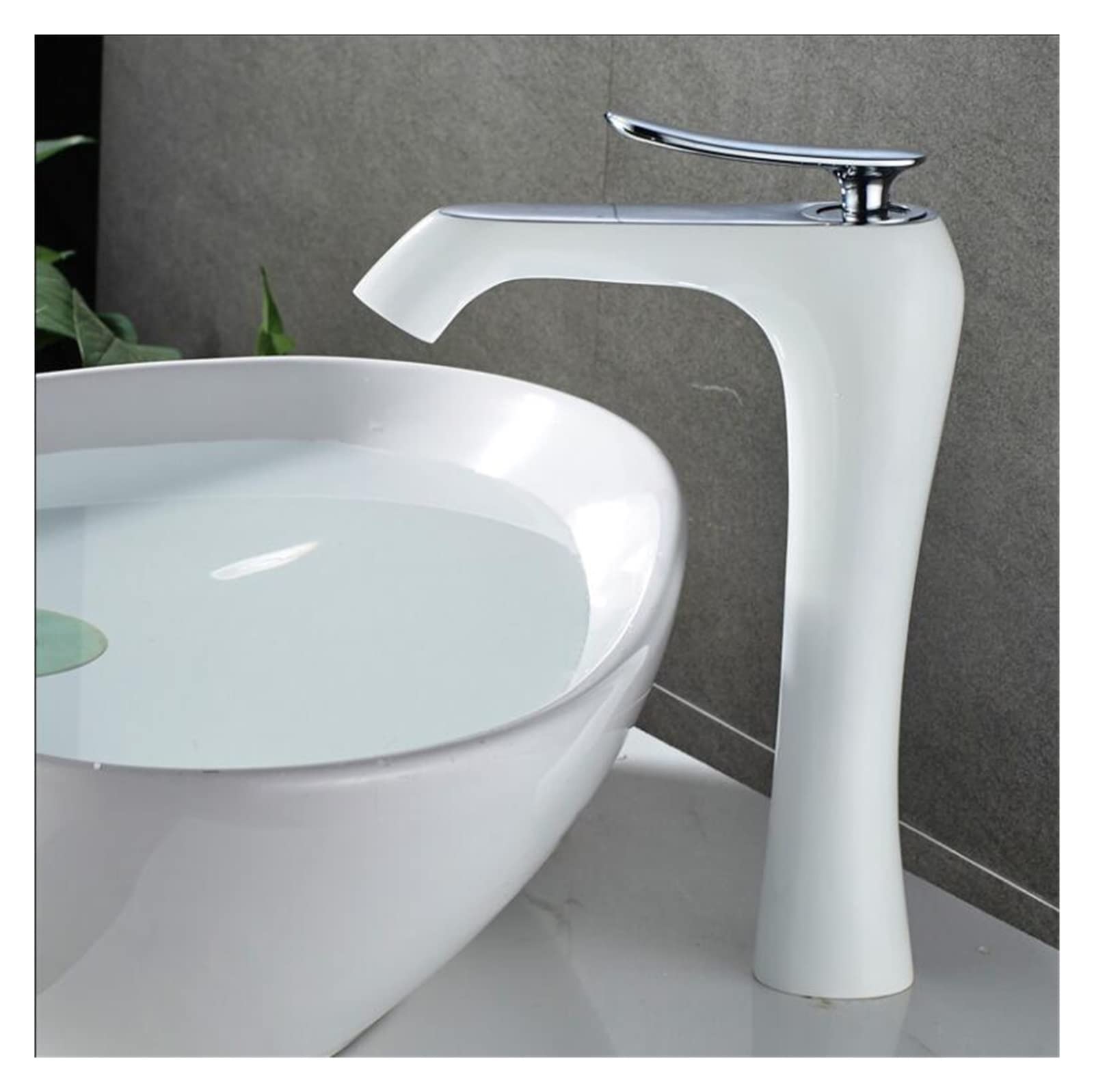 Robinet d'eau à une poignée anti-éclaboussures pour évier et grand lavabo