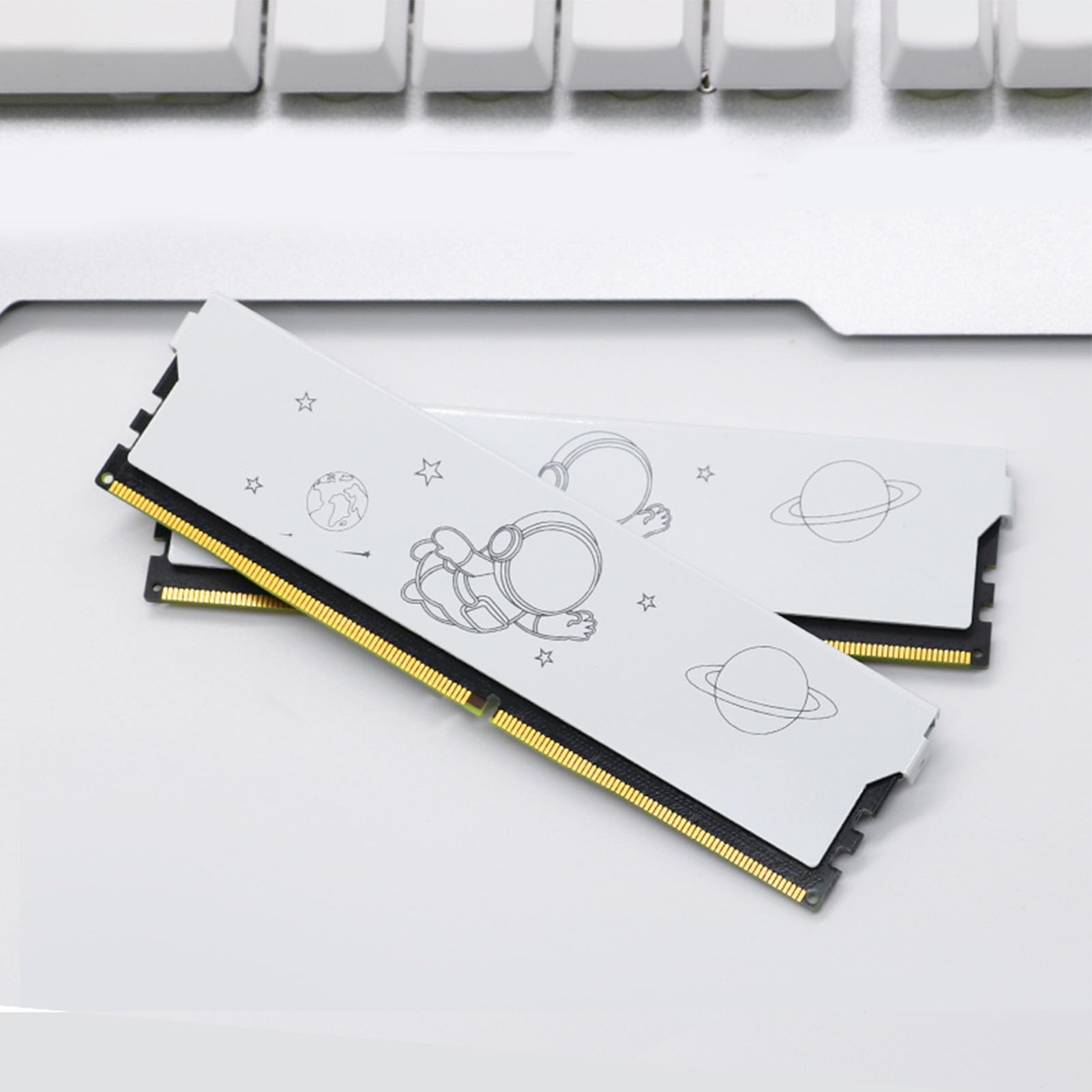 Metalowy moduł Pamięci RAM DDR4 o Dużej Gęstości do Komputerów do Gier, Zwiększenie Prędkości do Przetwarzania Ciężkich zadań (DDR4 3600 MHz 32 GB (2x16 GB))