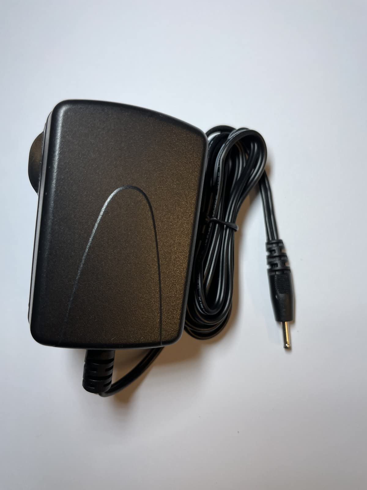 Chargeur Compatible Thomson 5V 2A – Adaptateur UK-NEO10A Pour Ordinateur Portable, Neuf Sous Blister