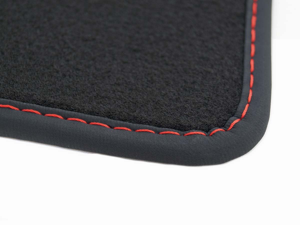 Fußmatten für Audi A4 S4 RS4 B9 Velours Premium Matten Autoteppich Automatten, 4-teilig, Ziernaht Rot