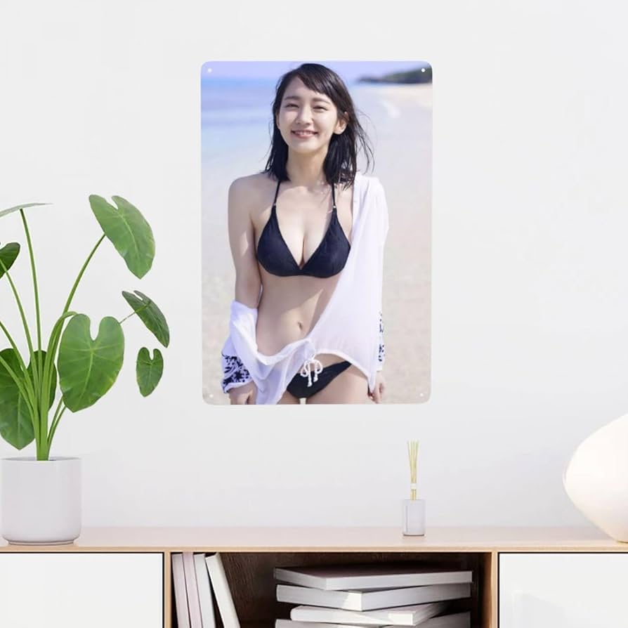 吉岡里帆 ブリキ看板 ポスターではありません 新品】吉岡里帆 ブリキ看板 - メルカリ
