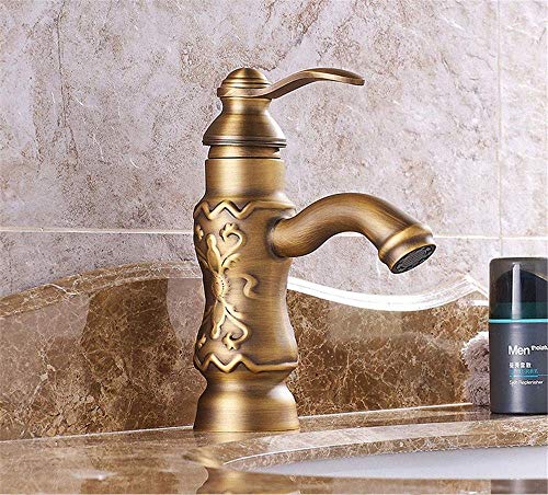 Robinet de lavabo sculpté rétro pour créer une ambiance spa à la maison