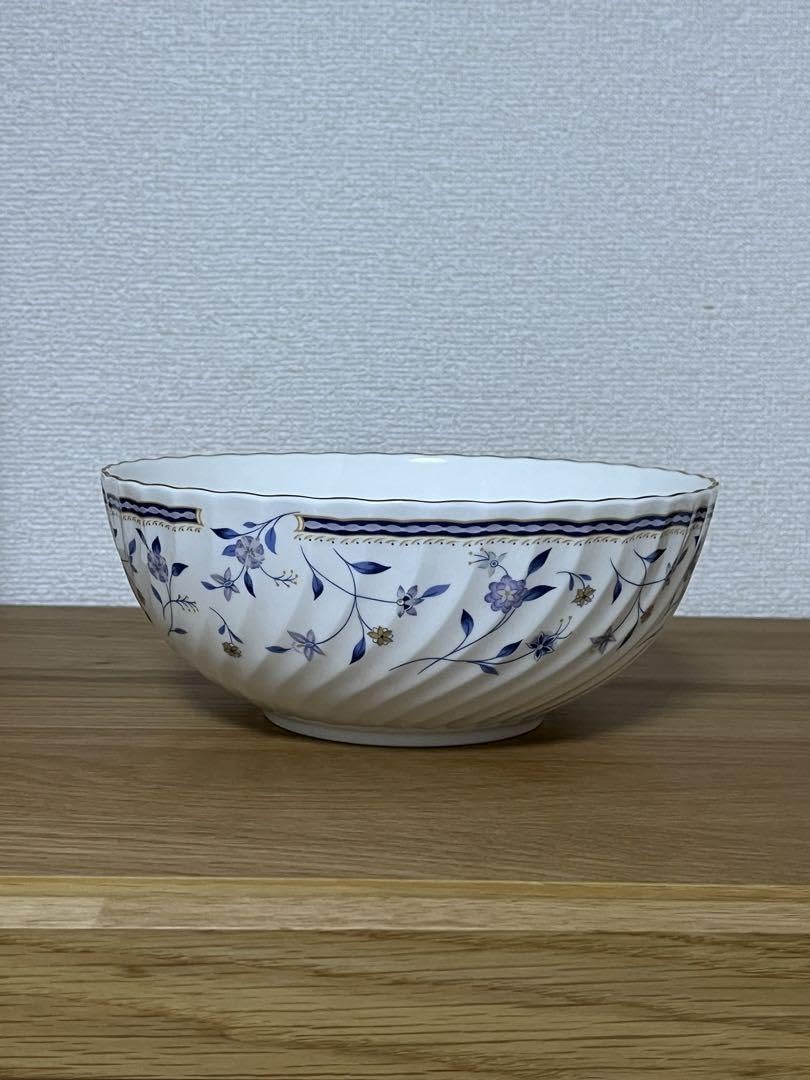 Amazon.co.jp: ナルミ ボーンチャイナ 20㎝ボール ボウル MARUMI