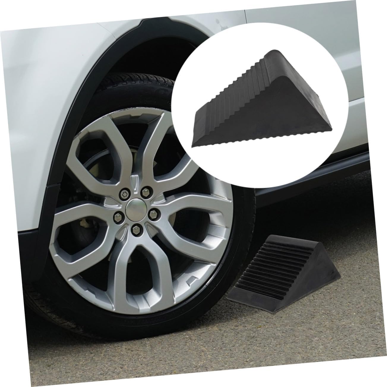 Didiseaon Portable Rubber Wheel Chock for Tires and Wheels, Triangular