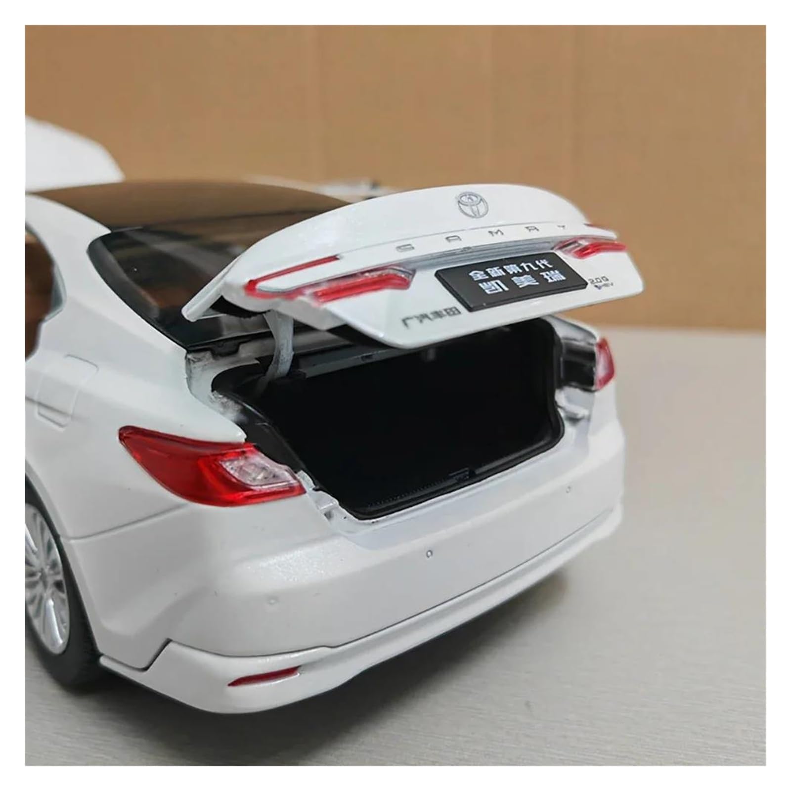 Metallo Scala Replica 1 18 per la nuova Camry 9a generazione 2024 in lega statica collezione di modelli auto decorazioni per casa Hobby Veicoli Giochi Set