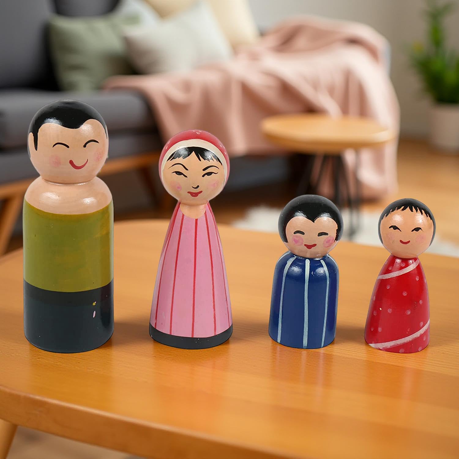 CHANNAPATNA Peg Dolls Wooden Painted Family Pretend Play Figurines-Colorful Doll Toys for Kids & Toddlers (2 Years+)-Pack of 4 Pcs-Open Ended