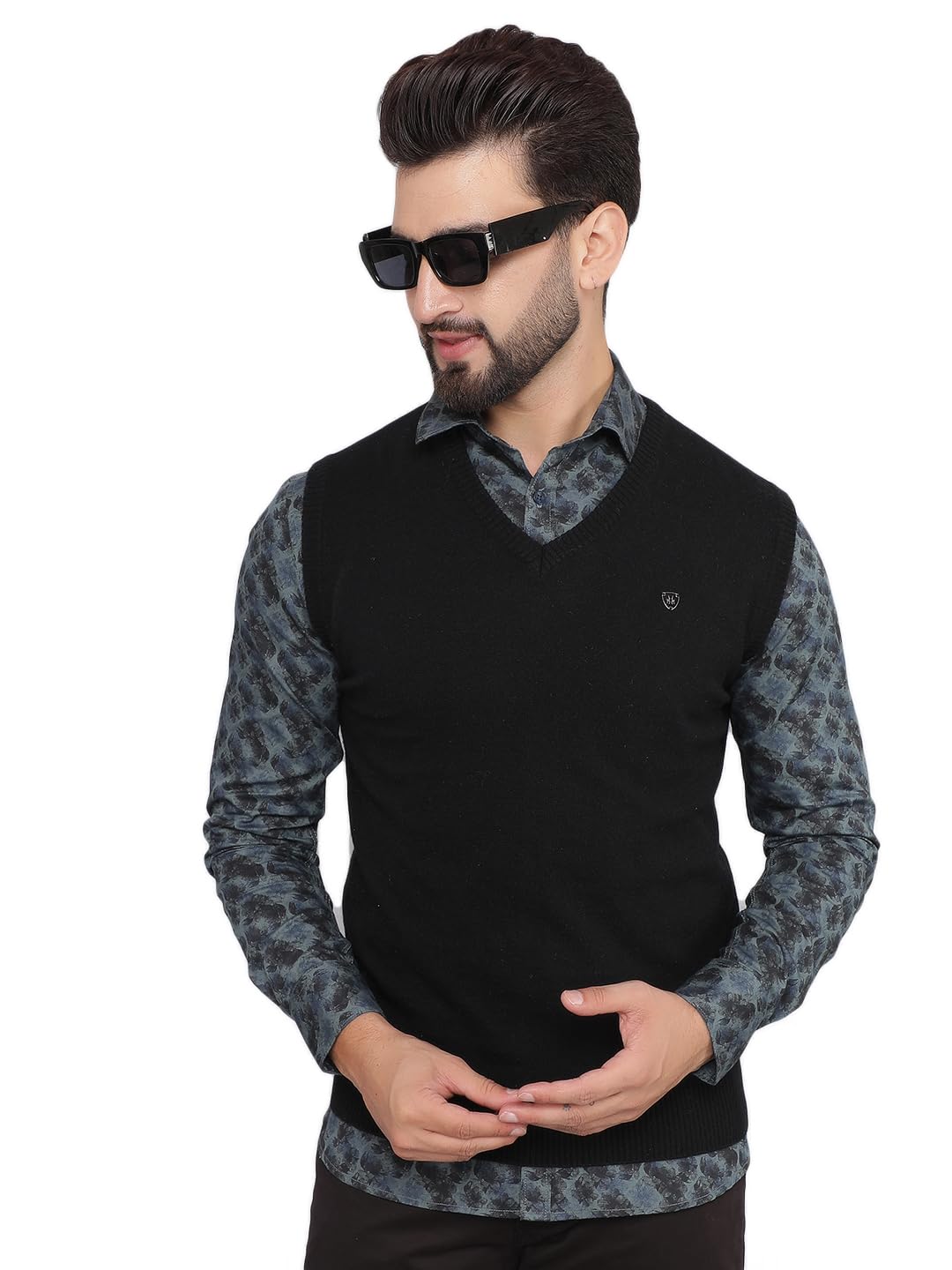 crimsoune club Men's Black V-Neck Sleeveless Sweater-picture-40
