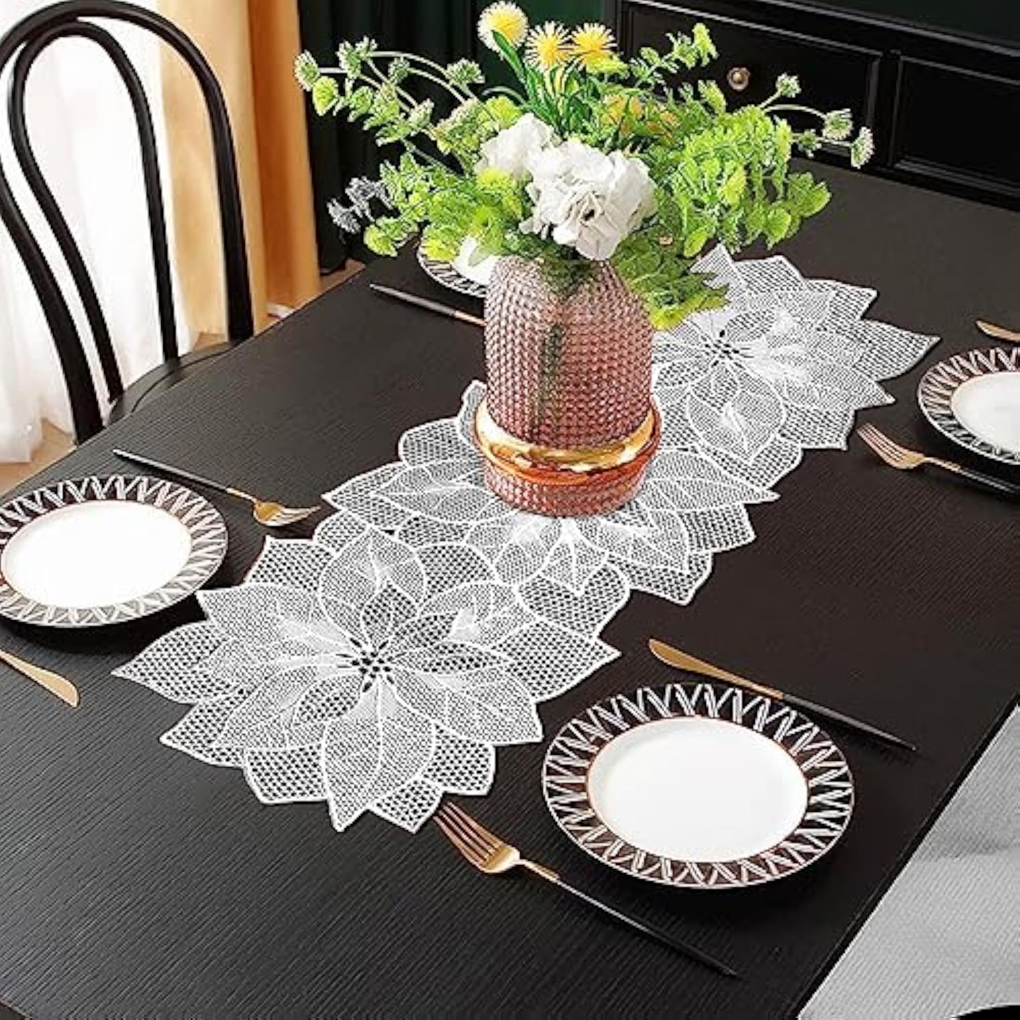 PVC Waterproof Soft Cutwork Leaf Design Runner