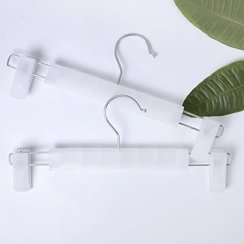 Miniatura 7 de Perchas para pantalones con clips, perchas de plástico para colgar pantalones y ropa (paquete de 30 unidades, blanco)