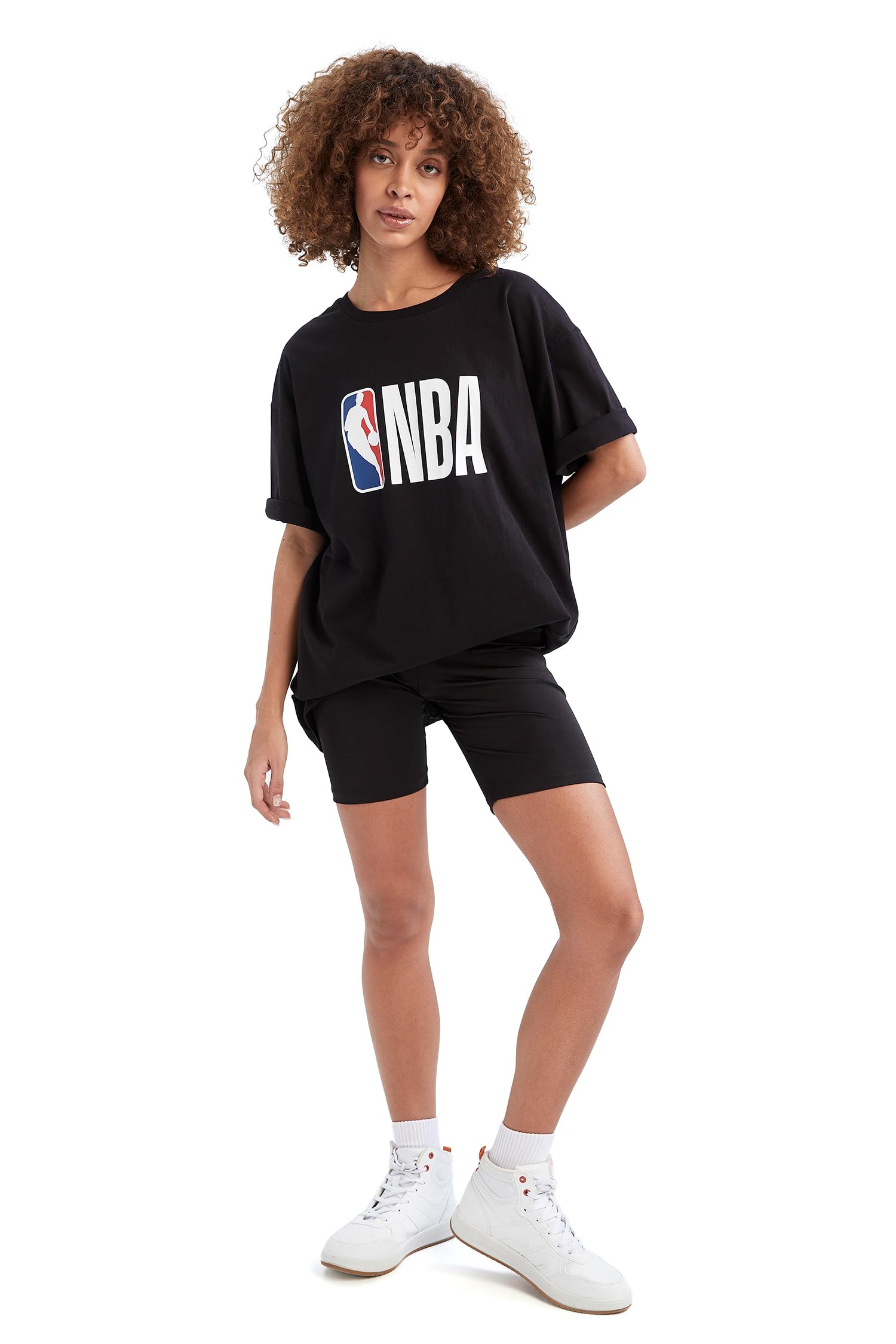 Kadın Defacto Fit NBA Boxy Fit Kısa Kollu Sporcu Tişört