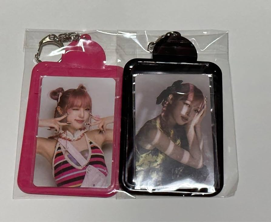 YENA yelo7 イェナ showcase トレカ Amazon.co.jp: イェナ YENA グッズ デビューショーケース フォト