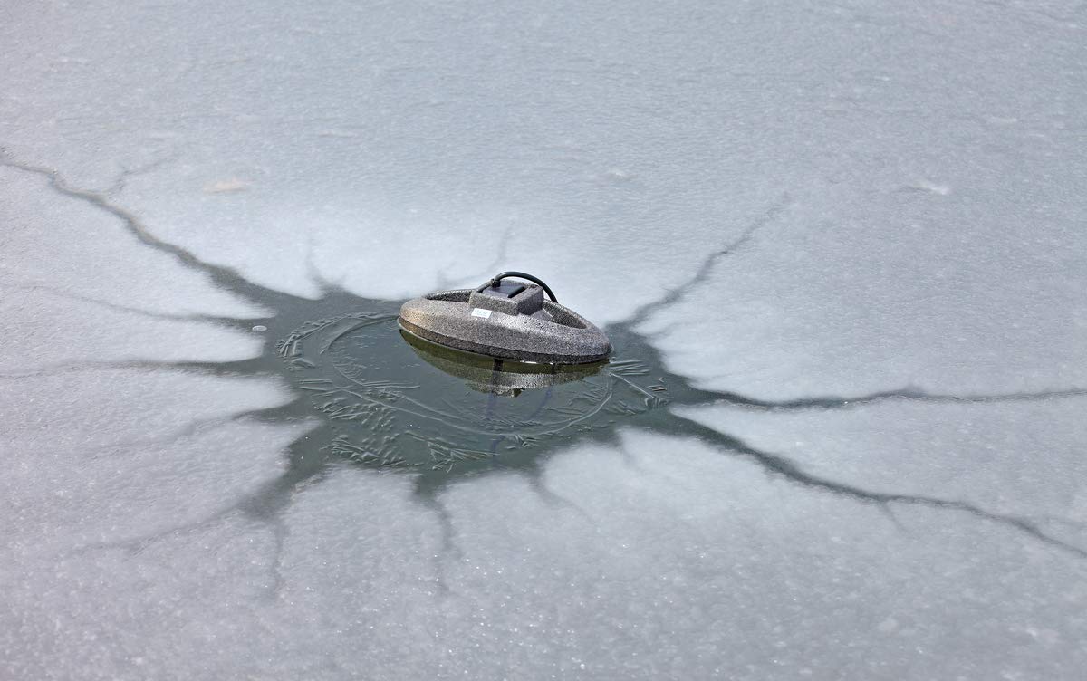 Oase 51230 Réchauffeur d'eau pour étangs et bassin icefree thermo, Noir