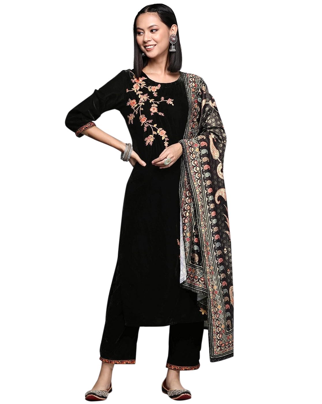 TRENDMALLS Women's Velvet Embroidery Salwar Suit Set Kurta Pant with Dupatta