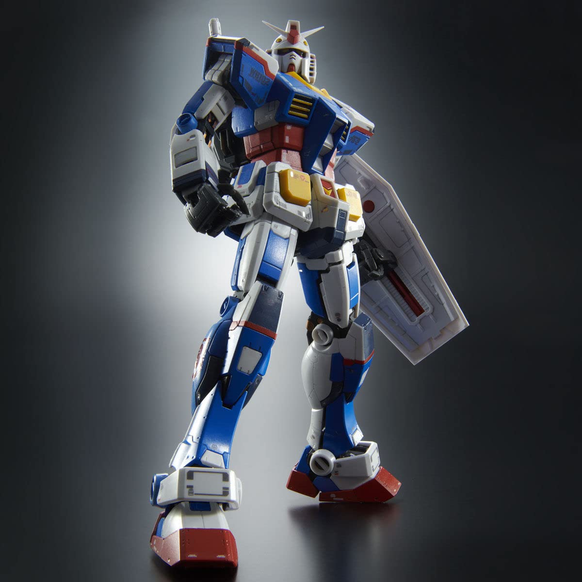 B-CLUB RX-78-2 ガンダム Ver.Ka.2.0 1/144 4279-3.jpg