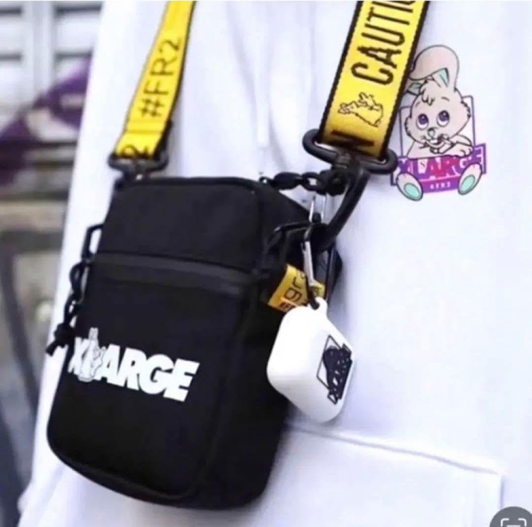 Amazon.co.jp: XLARGE×FR2 ショルダーバッグ : ファッション