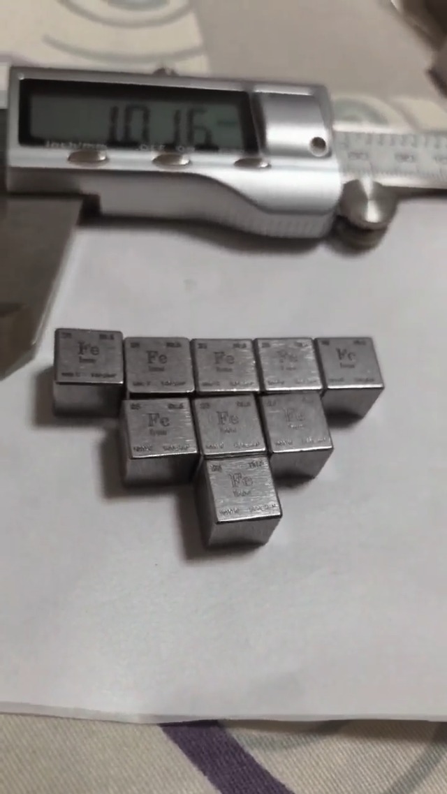 Image of High-Purity Metal Cubes - Titanium, Iron, Magnesium, Zinc, Tungsten & Carbon | 10mm, 25.4mm, 38.1mm Sizes | Scientific & Collectible Set (Iron (Fe), 10mm (1inch))