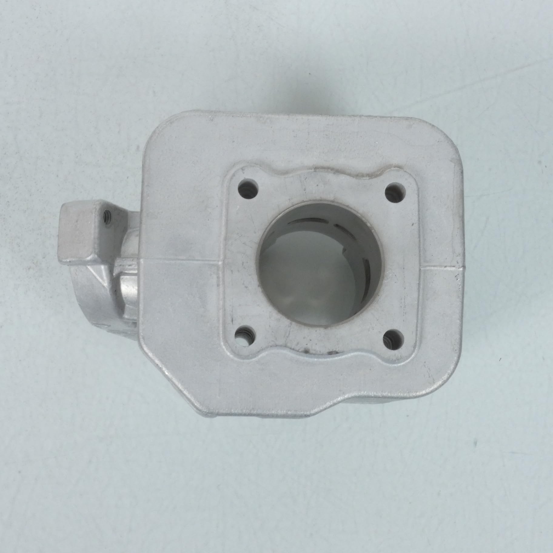 Cilindro P2R para Scooter Peugeot 50 Buxy Avant 2020 Nuevo a estrenar