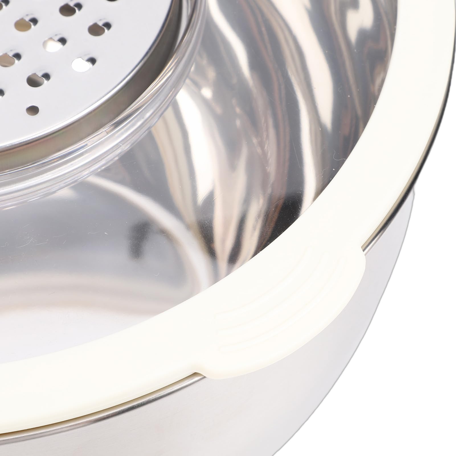 Robustes Salatschüssel-Set mit Reibenaufsätzen und Deckel für Multifunktionale Nutzung, 3-teilig (Beige)