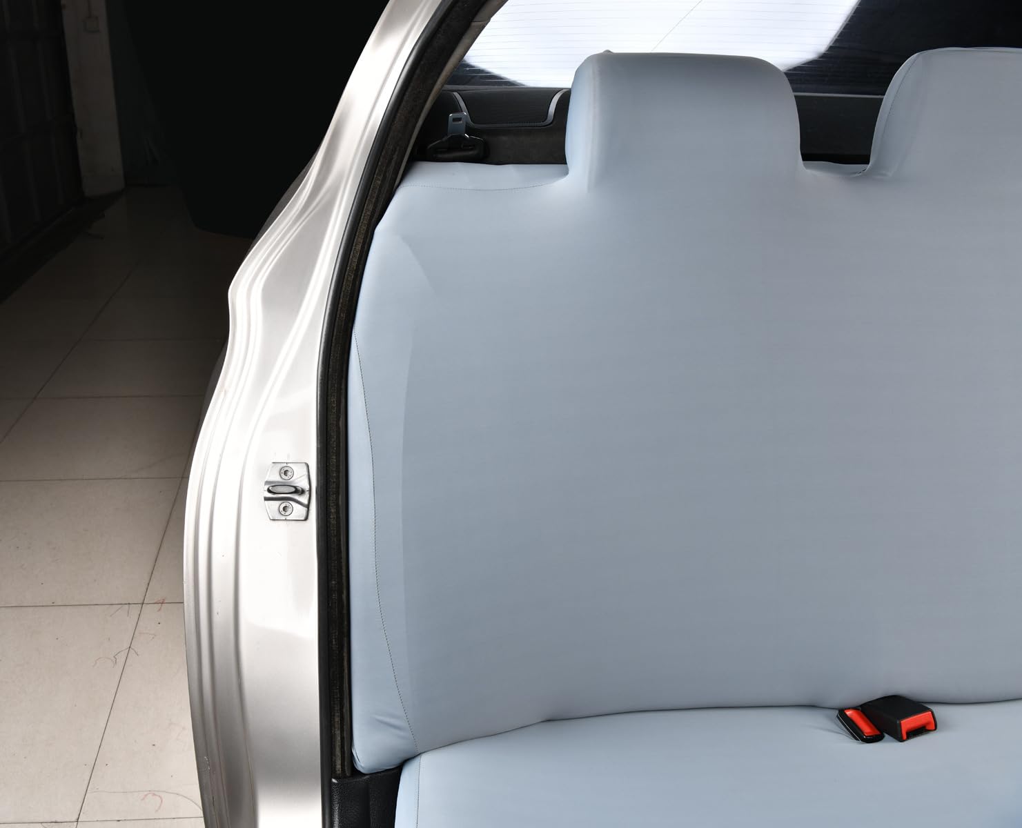 Copertura per Sedile Posteriore Auto,Adattamento Universale,Tessuto in Poliestere,Protettore per Sedile Posteriore,Copertura Completa,Alta Elasticità,Adatta per Berlina,SUV,Camion (Grigio)