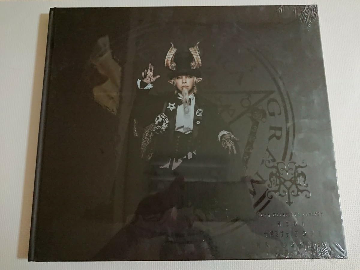 HYDE 黒ミサ パンフレット２種 Amazon.co.jp: hyde 黒ミサ パンフレットL'ArcenCiel ラルク