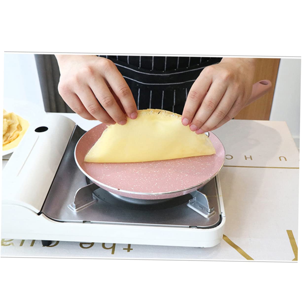 TOPBATHY Padella in Alluminio Professionale Antiaderente per Induzione Pratica Padella per Frittata e Pancake Utile Gadget da Cucina Colore Rosa