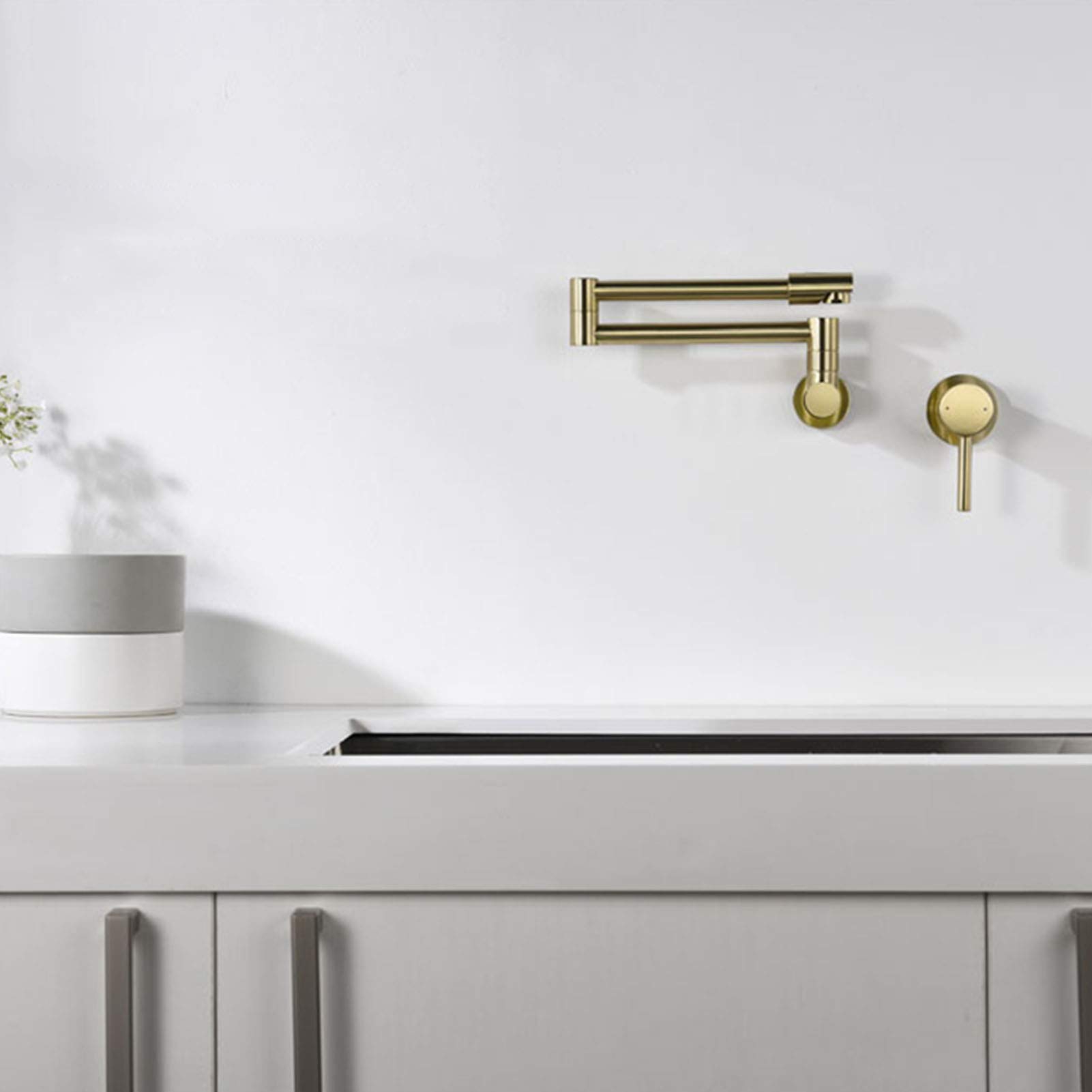Rubinetto di riempimento per vaso a parete, design a doppio giunto snodato, rubinetto per lavello da cucina in ottone, miscelatore a due fori con maniglia singola, oro spazzolato