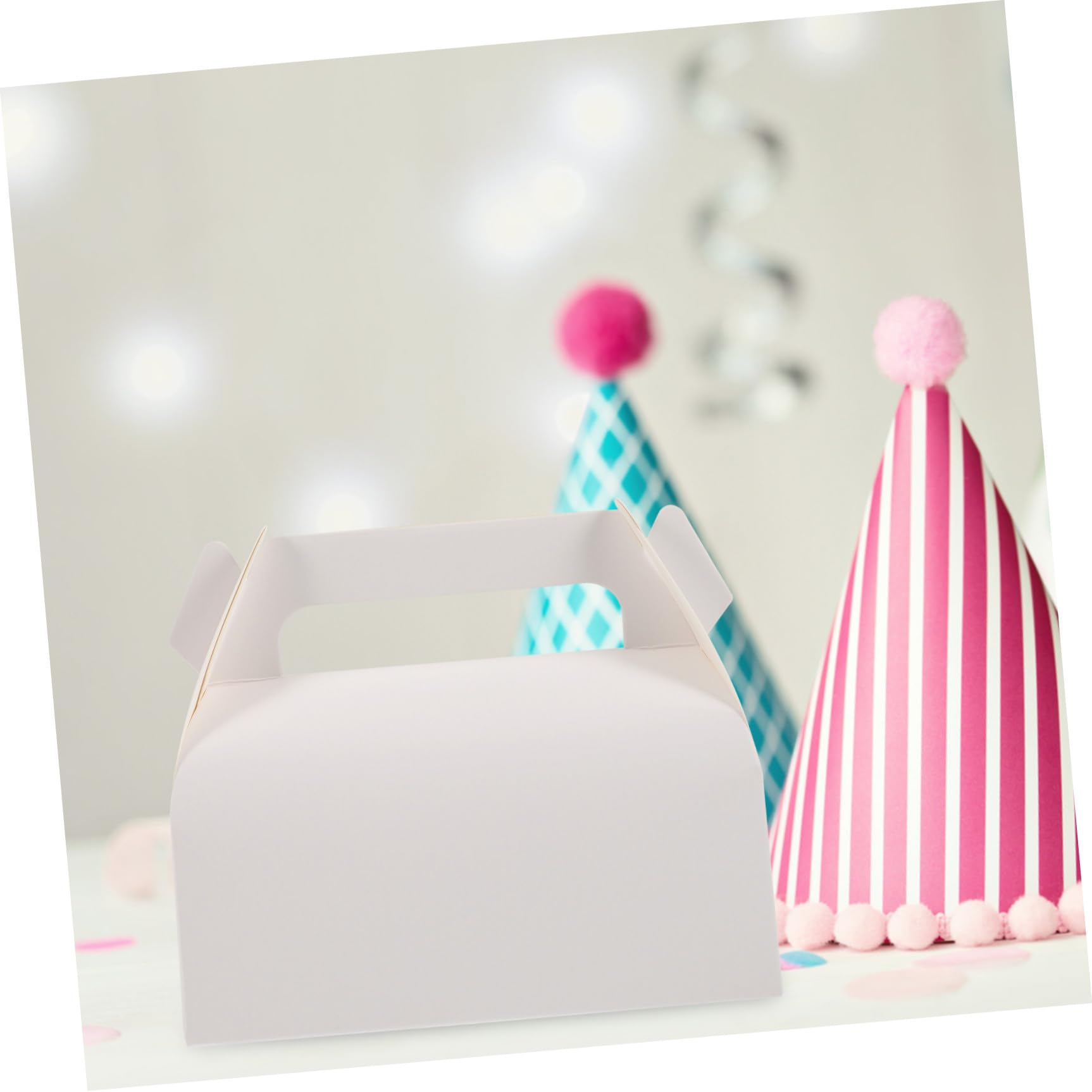 50 Stück Weiße Cupcake Bäckereibox aus Papier mit Griff Faltbare Muffins Transportbox für Hochzeit und Restaurant Praktische Tortenschachteln für Kuchen und Gebäck