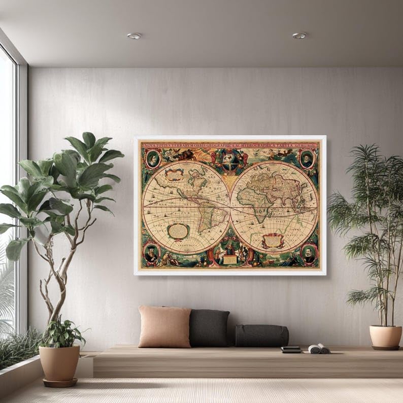 Décoration intérieure vintage avec la carte des deux hémisphères rétro
