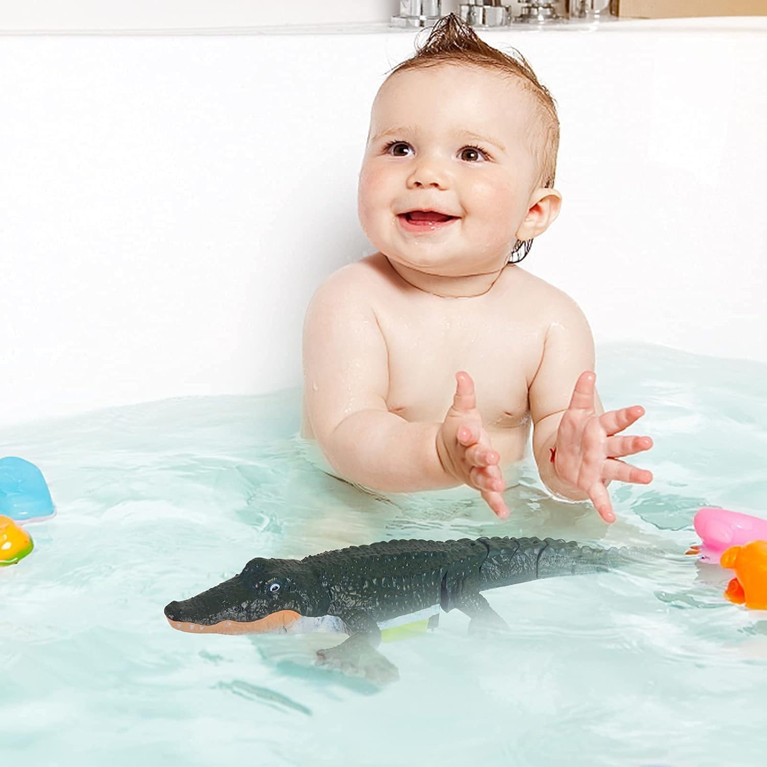 TIUDTOY 2.4G Remote Control Crocodile Toy Scale High Simulation Crocodile, Crocodile for Swimming Pool Bathroom Great Gift RC Boat Toys for 5+ Year Old Boys and Girls 3