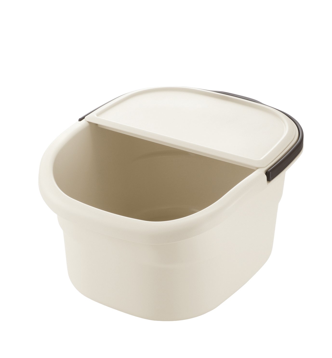 ritchel huttobasubaketu Ivory