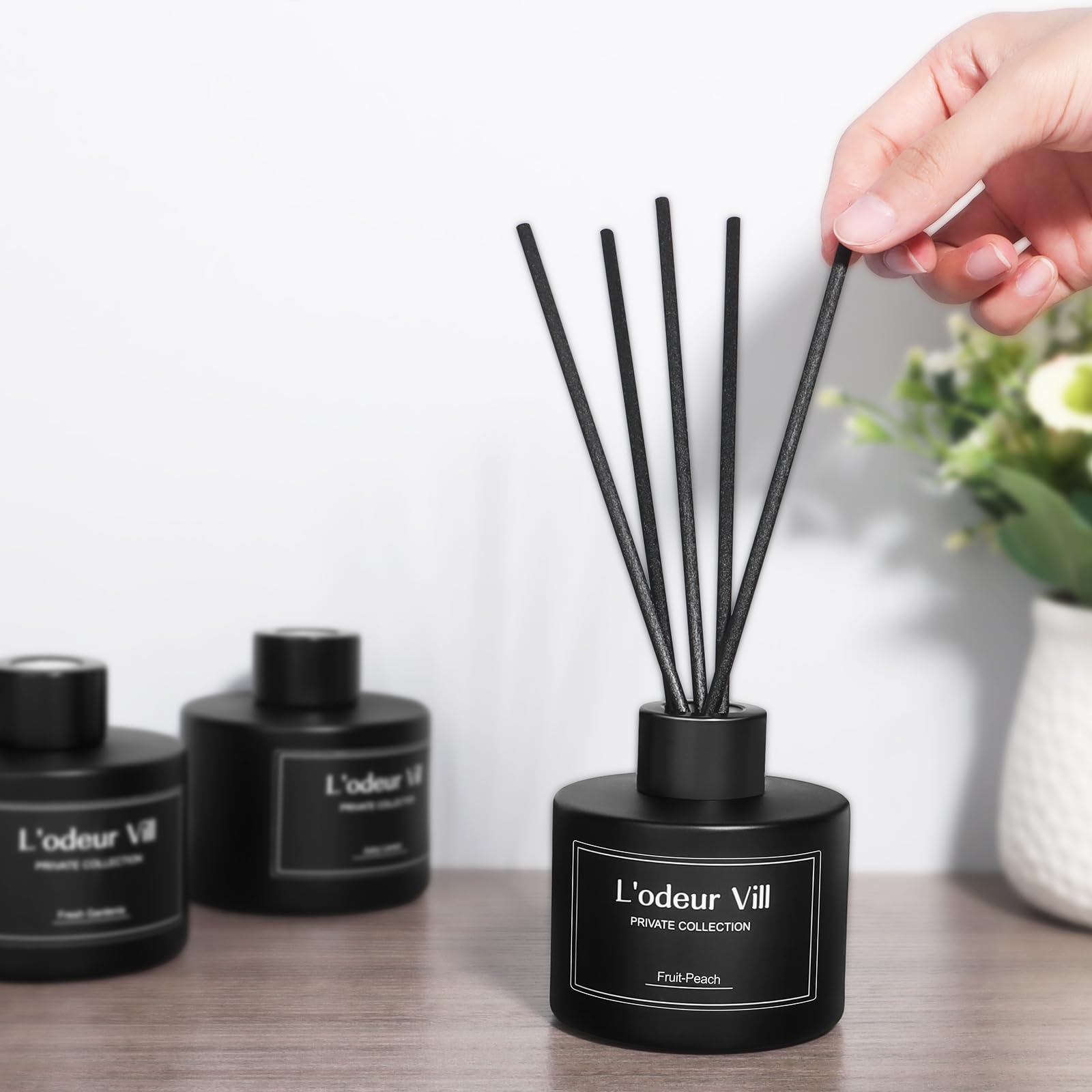L'odeur Vill 100ml Słodka brzoskwinia Dyfuzor Zapachowy z Patyczkami Trzcinowymi, Zestaw z 8 Patyczkami, Zapach Domowy do Sypialni, Biura, Łazienki