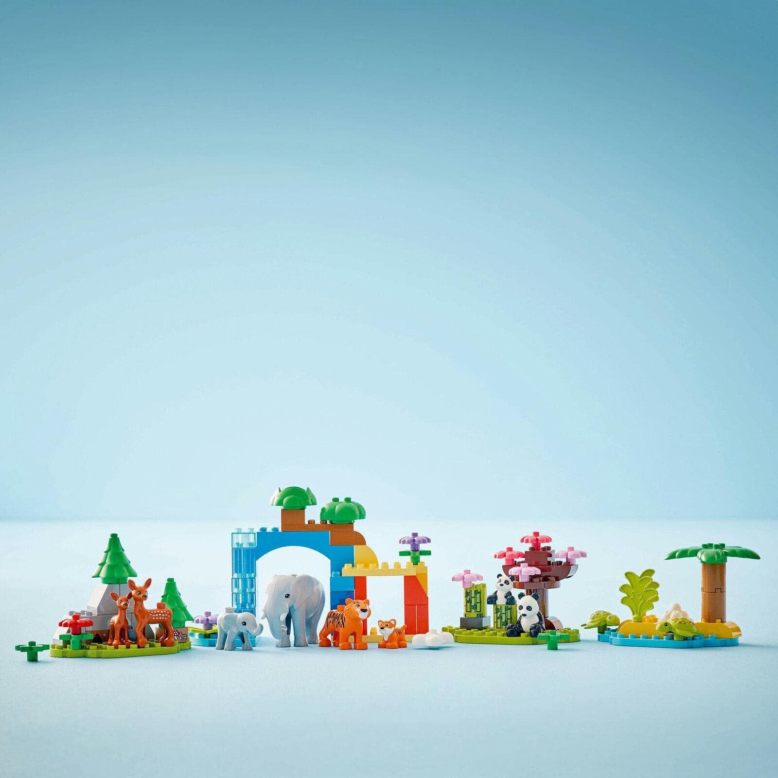 LEGO DUPLO Kasabası 3’ü 1 Arada Vahşi Hayvan Aileleri 10446