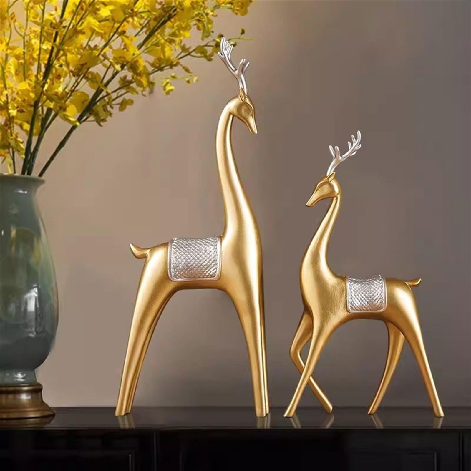Statua decorativa di lusso fortunato cervo ornamento, triangolo d'ingresso, decorazione armadio, soggiorno, accessori per la casa, artigianato, regalo di inaugurazione della casa, figura