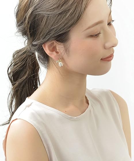 お花ピアス♡ホワイト 早割価格☆SILVER925☆桜さくらピアス 花 SV925シルバー