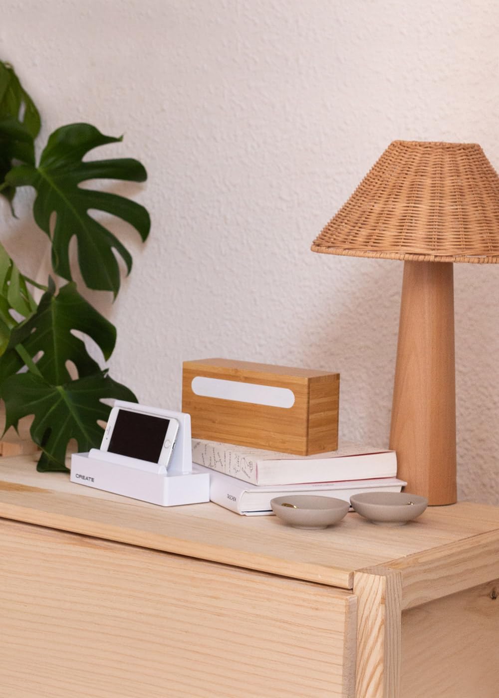 CREATE/STERILISATEUR UVC POUR TÉLÉPHONE/Stérilisateur UVC pour smartphones, 99% d'efficacité, stérilisateur UV portable, stérilisateur UV portable 9W, Poids 700g Facile à transporter, Micro USB et