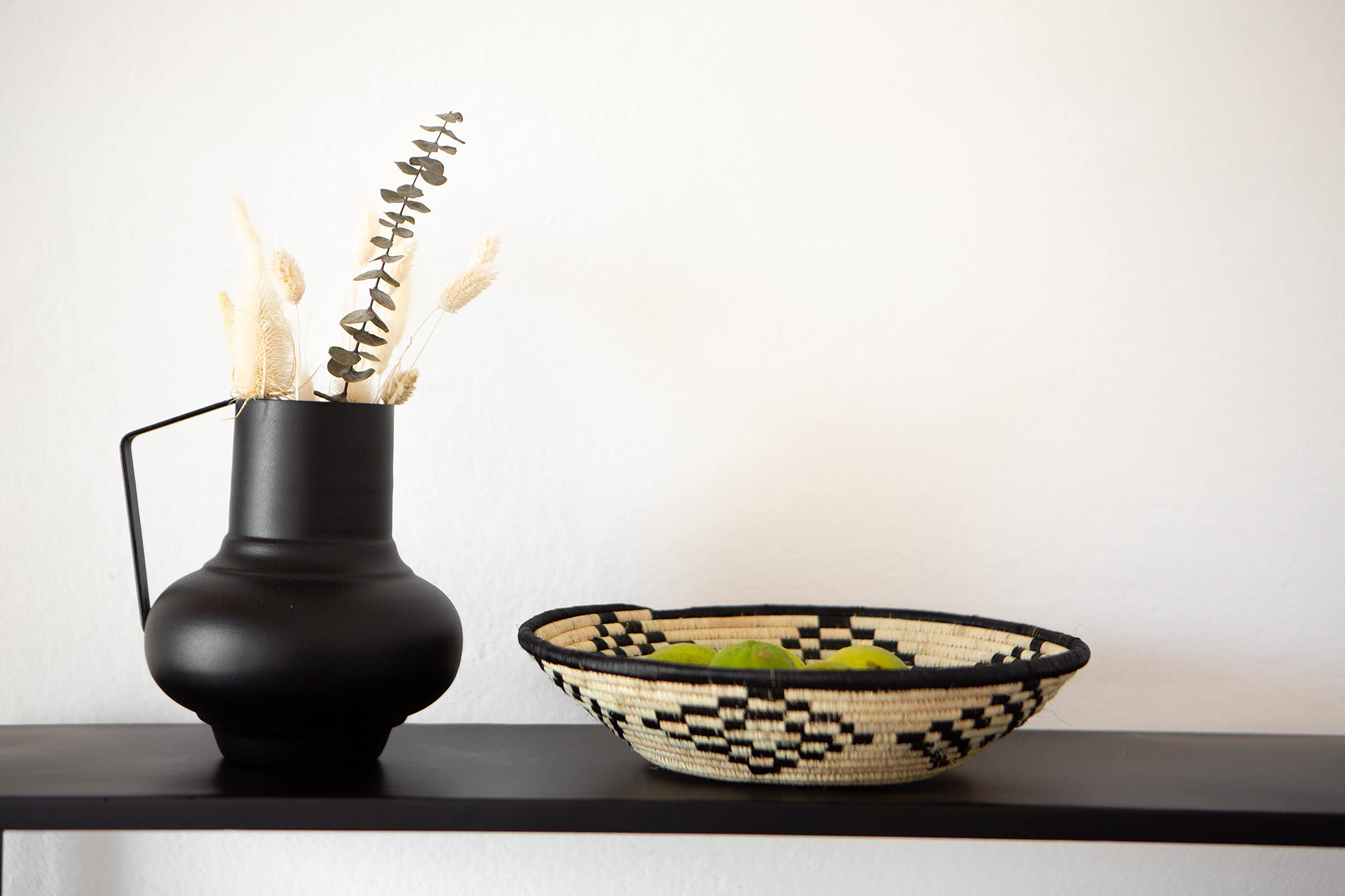 LaLe Living Vase Vaso Schwarz – Strukturierte Eisen-Vase, 16x18 Cm, Mit Henkel