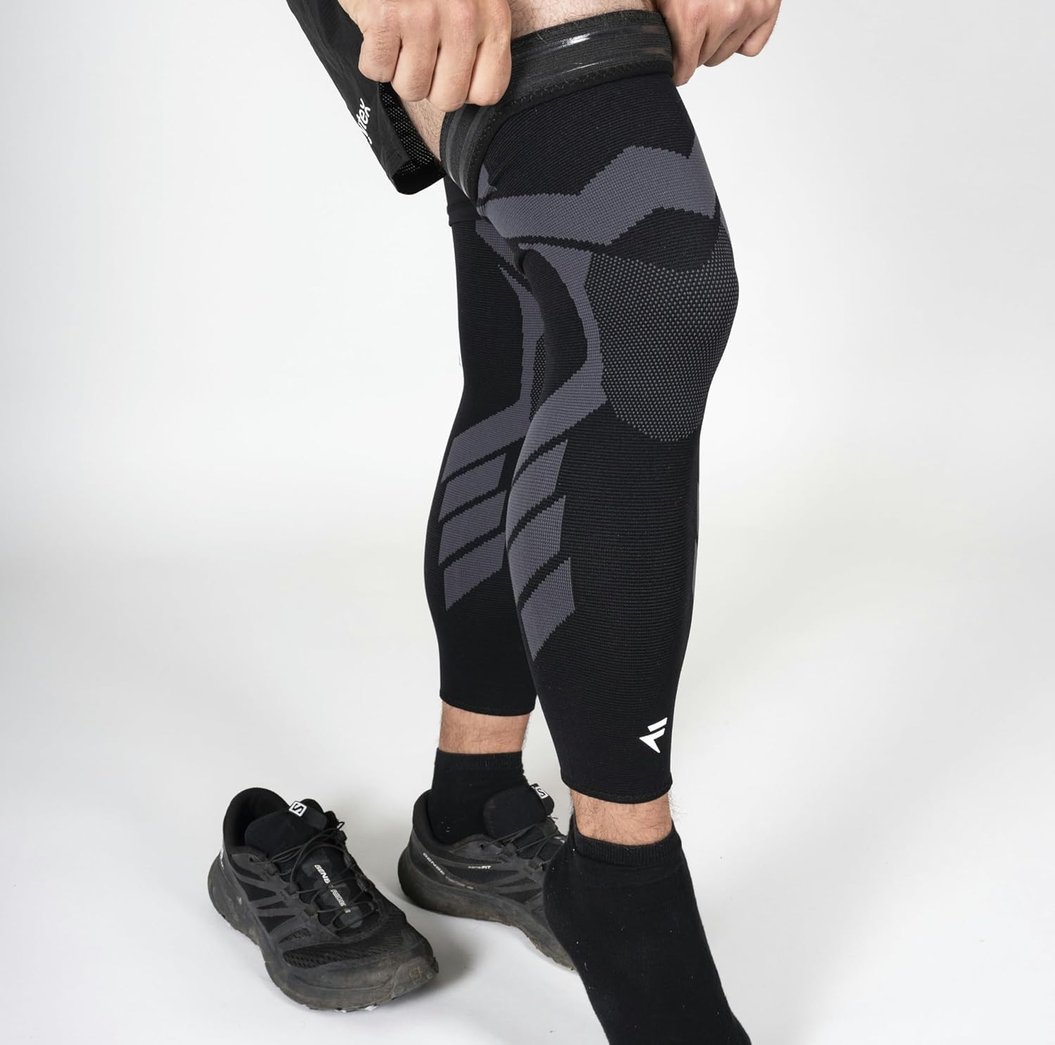 Flytex – Kompressions-Kniebandagen – Linderung von Knieschmerzen & Schutz vor Verletzungen – Arthrose, Meniskusriss, Kreuzbandverletzungen, IT-Band-Syndrom – Ideal für Laufen, Wandern