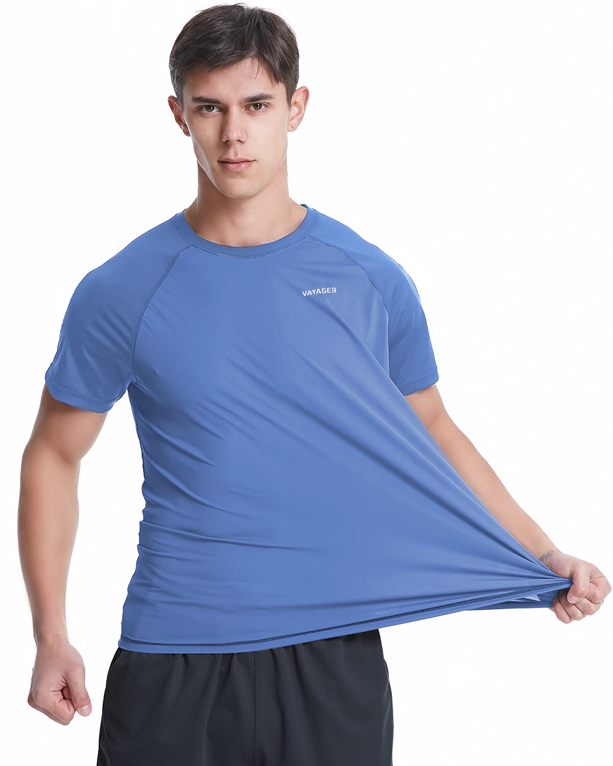 VAYAGER Camiseta de Natación de Manga UPF 50+ Corta para Hombre Secado Rápido Protección UV Solar Rendimiento al Aire Libre