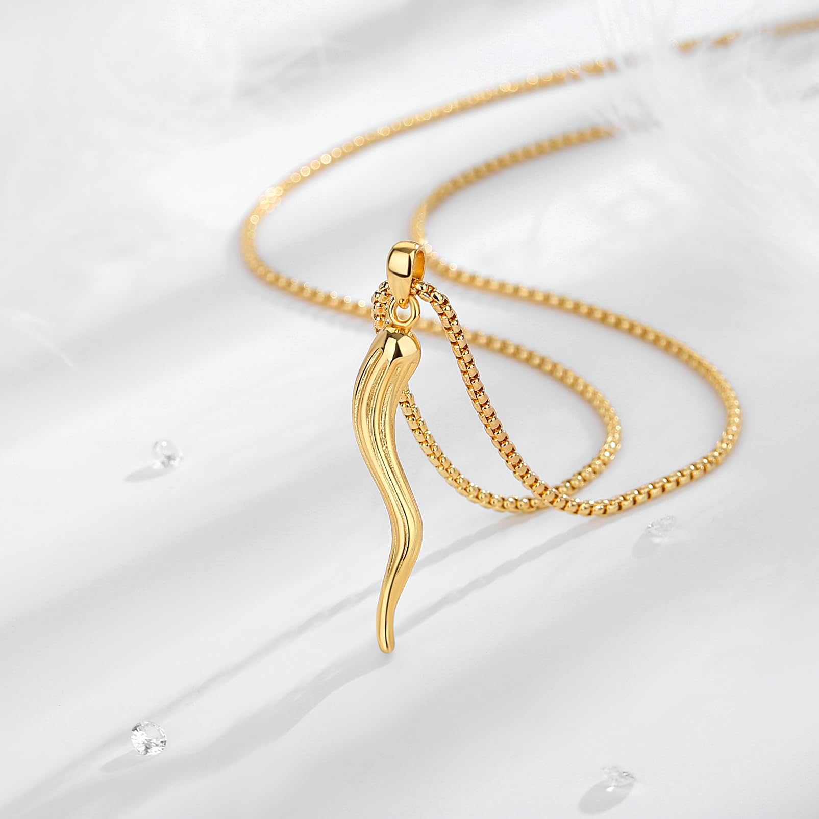 Collana con Corno Italiano in Argento Sterling 925 per Uomo e Donna, Cornice Protettiva con Amuleto di Pepe Italiano in Oro 18K, Portafortuna, Regali di Gioielli, 20"+ 2"