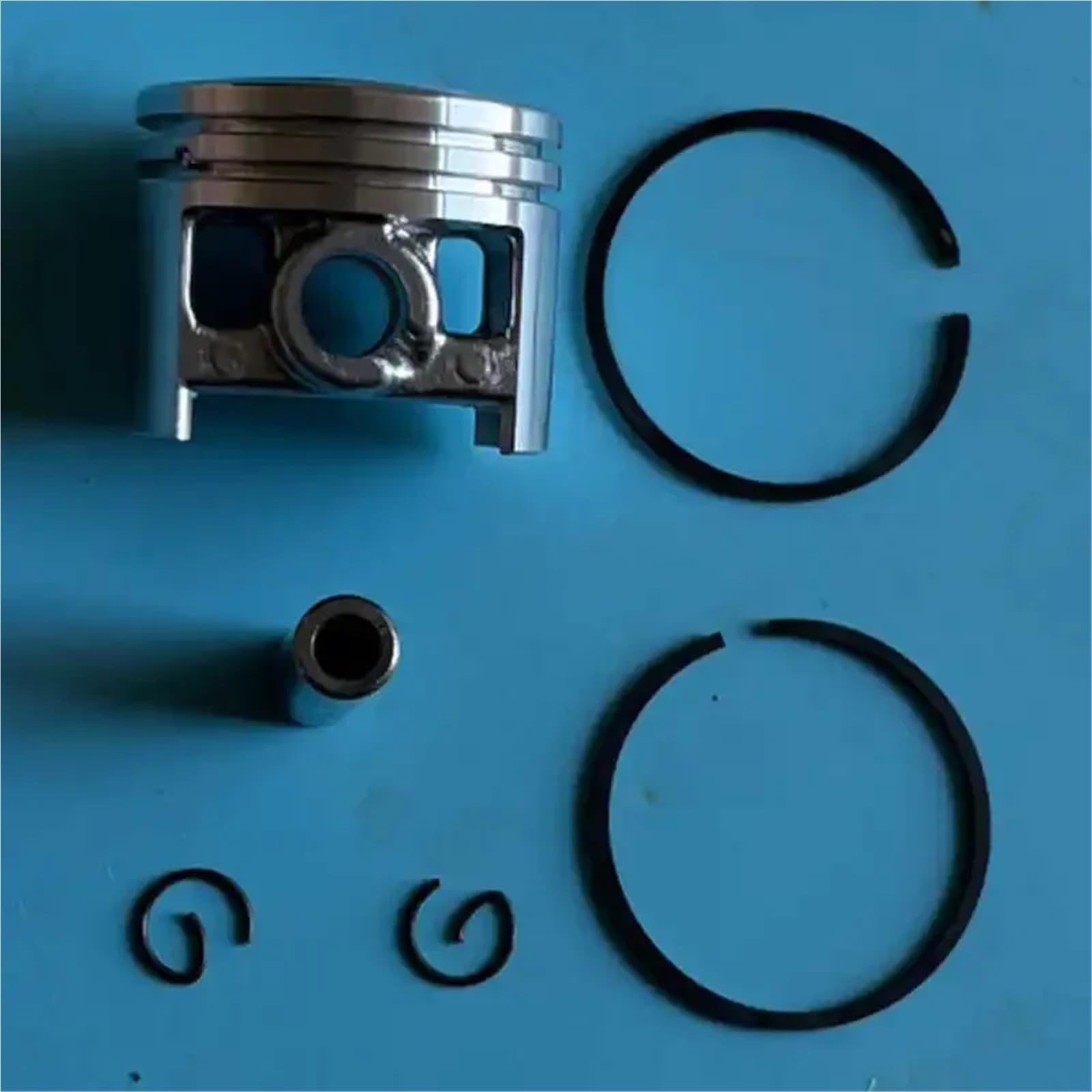 MS240 ZESTAW TŁOKA 42 MM DO PIŁY ŁAŃCUCHOWEJ 024 MONTAŻ CYLINDRA PIŁY ŁAŃCUCHOWEJ ZACISKI Z PIERŚCIENIEM PIN ASSY 1121 030 2005