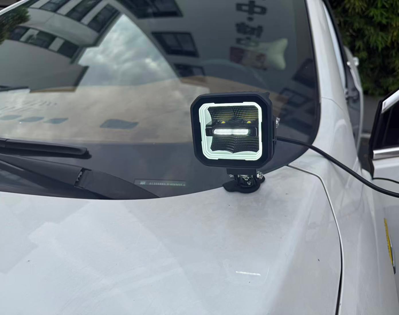 SageSunny Projecteur de travail LED 3 pouces 40W 4000lm 9-30V, rotation à 360 degrés, feux de jour ambre et blancs, pour camions, Jeep, SUV, quads et SSV, 1 pièce - garantie 18 mois