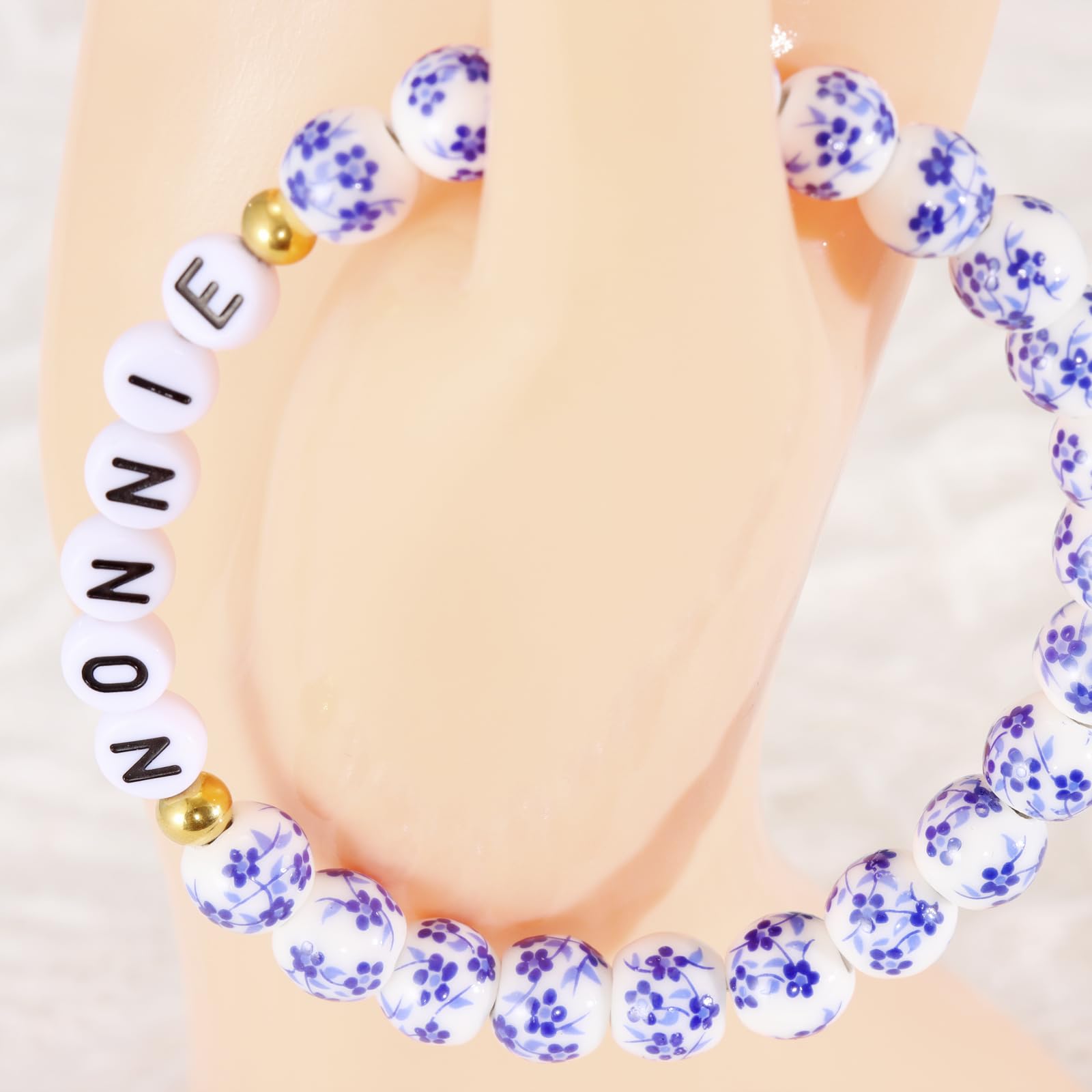 HUTIMY Gifts for Nonnie Bracelet Women Grandma Customized Birthday Items Jewelry Best Nonnie Ever
