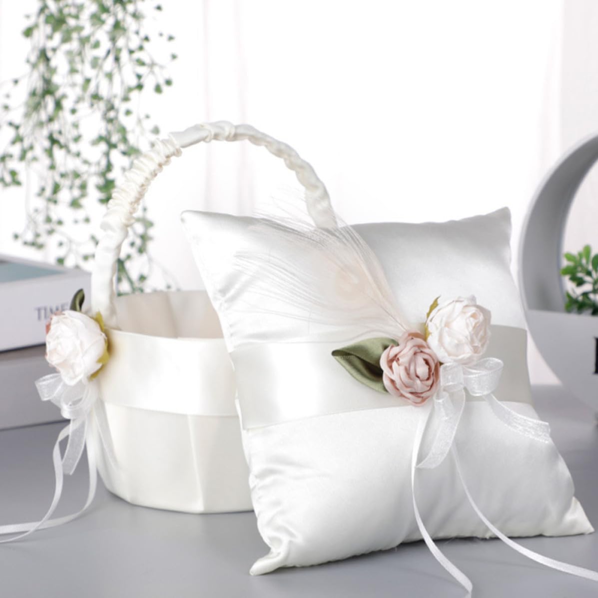 jojofuny Set de Coussin pour Alliances et Panier de Demoiselle D'honneur en Satin Blanc avec Nœud Élégant, pour Cérémonie de Mariage Romantique et Délicate