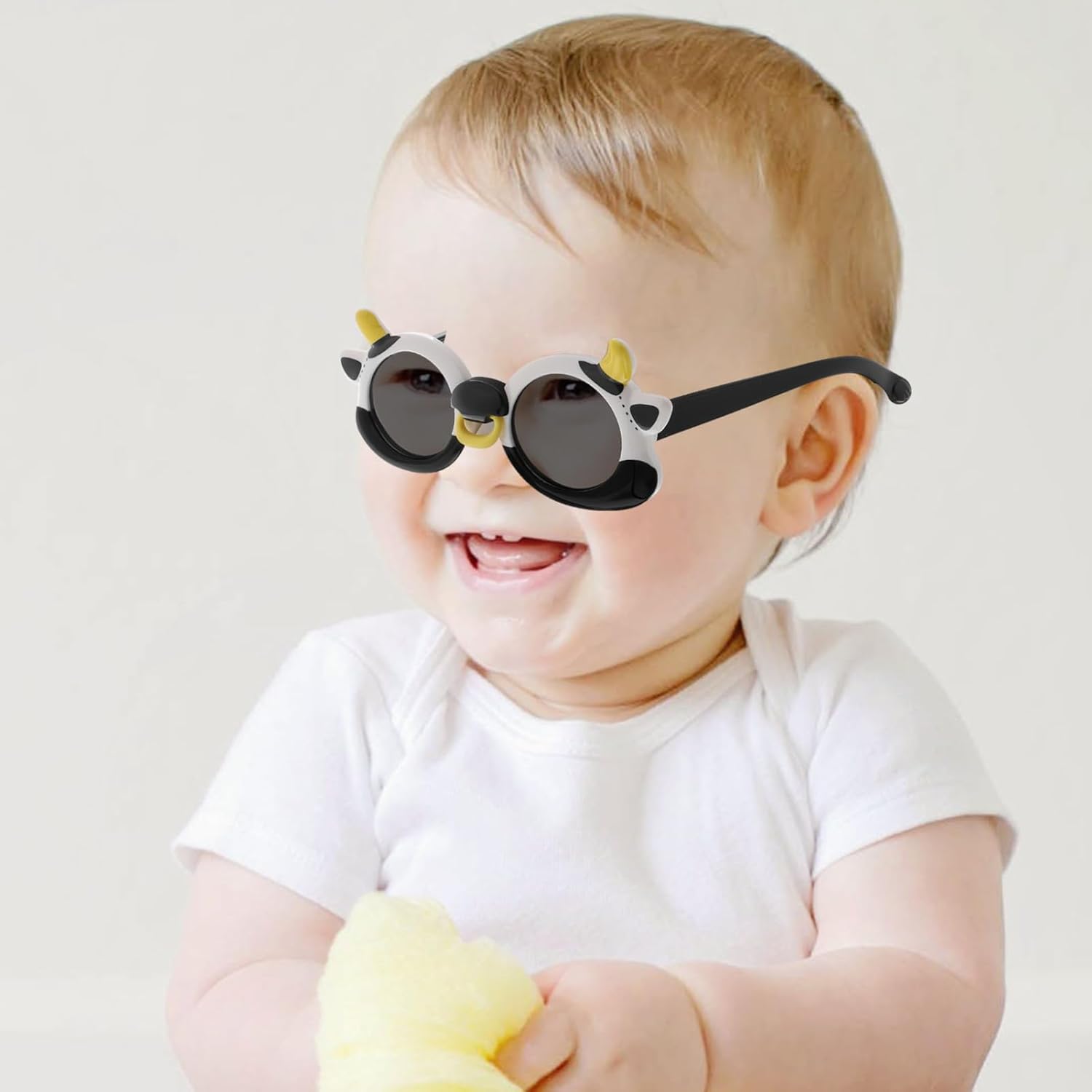 CALLARON Adorable Boys and Girls Sunglasses Boys Girls Charming Soft Silicone Frame Fashion Sunglasses with Uv Protection