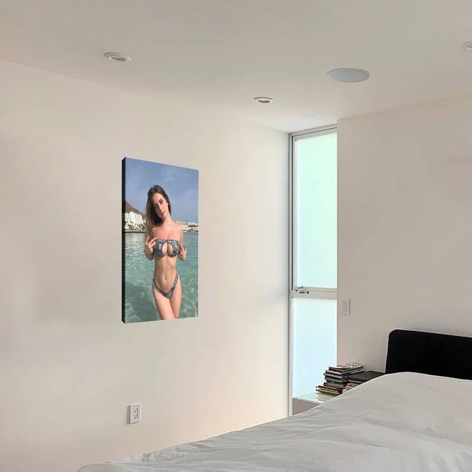 Amazon.com: UBVFDLCA Laura Sommaruga Model Art Sexy Poster3 Canvas Art Wall  Poster Printing Office Bedroom Aesthetic Poster Living Room  24x36inch(60x90cm) Frame-style: Posters & Prints