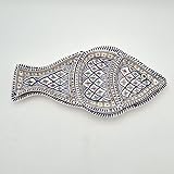 Servicio Aperitivo en forma de pez Agregue un toque divertido y original a sus aperitivos con nuestro servicio de aperitivo en forma de pescado! Perfecto para fiestas con amigos, fiestas o comidas familiares, este servicio kémia traerá un ambiente marino a tu mesa. Este servicio de aperitivo es también una idea de regalo muy original con su hermoso color azul profundo. El plato se puede utilizar solo para servir un pescado, por ejemplo, y tazones aparte. Características: - Diseño único: fo