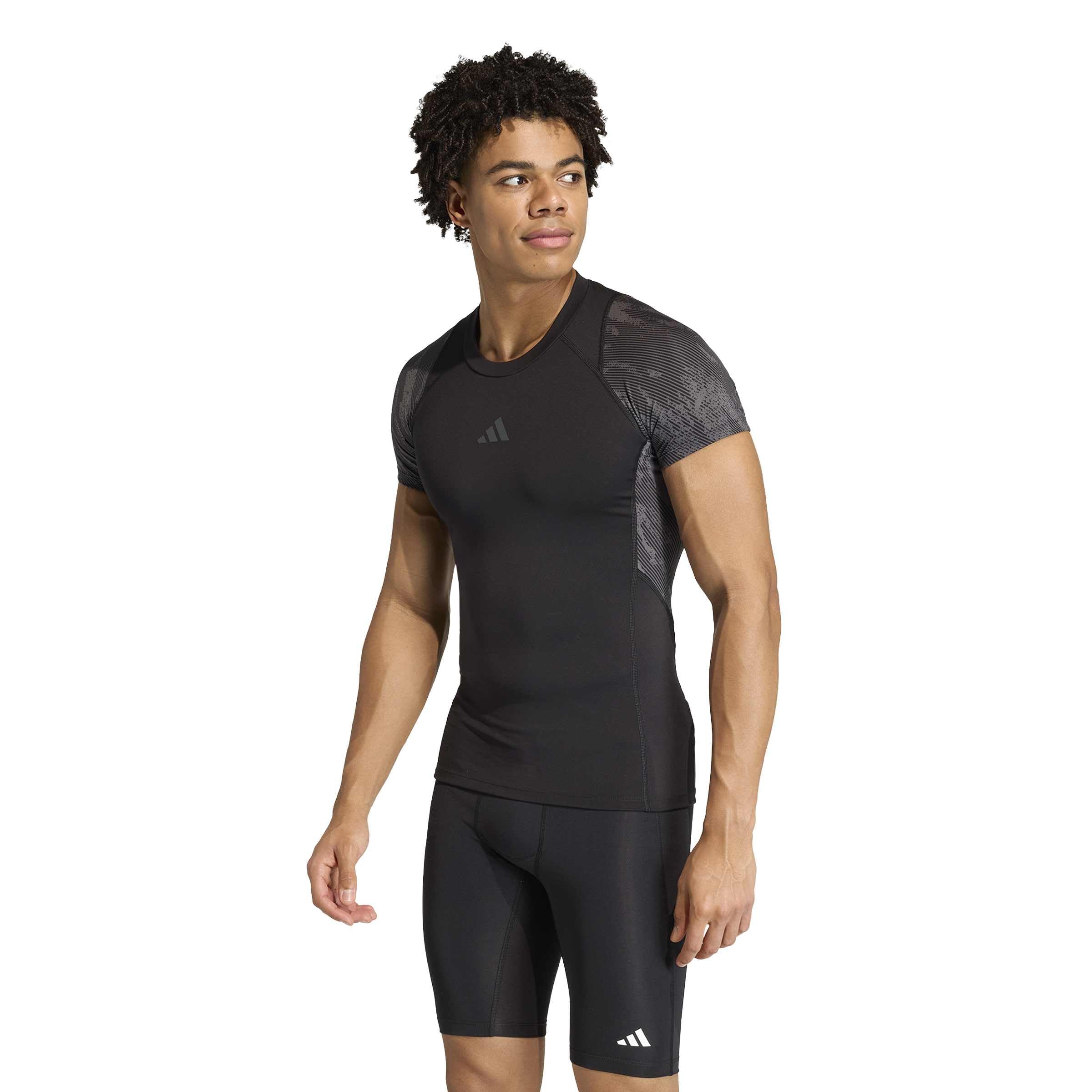 adidas Herren Techfit AOP T-Shirt (1er Pack)