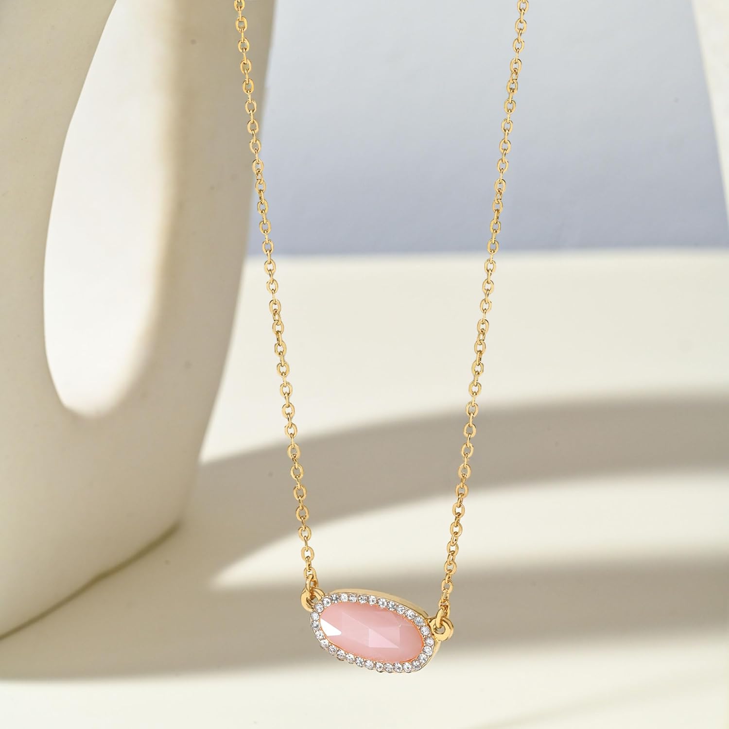 SEADAY 14K Real Gold Plated Necklace for Women,Valentines Gifts for Women,Pendant Necklace Everyday Wear,Fashion Jewelry,Tarnish-resistant & Adjustable Length Chain - Image 4